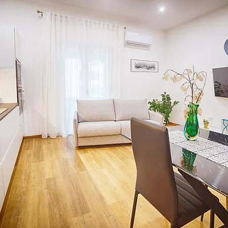 5 Minuti Dalla - La Casa Di Cri Apartment Oristano